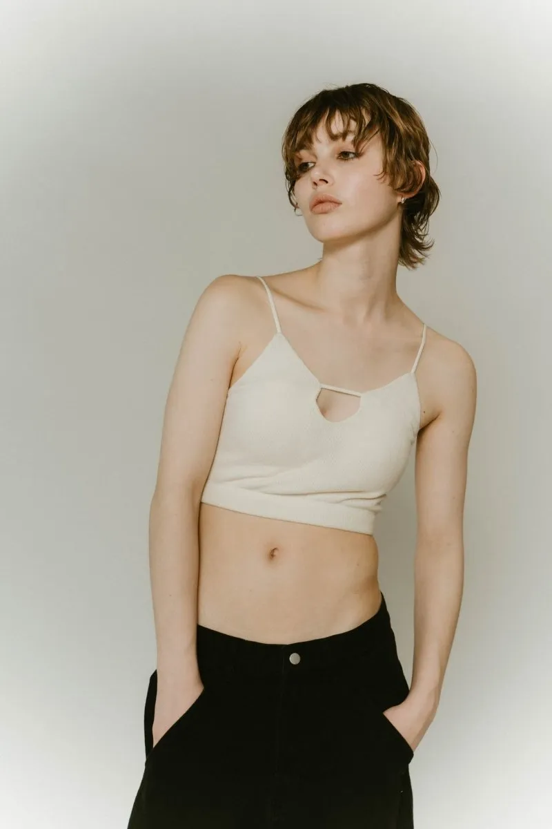 -On sale April 25th 21:00- front design bra top/2color