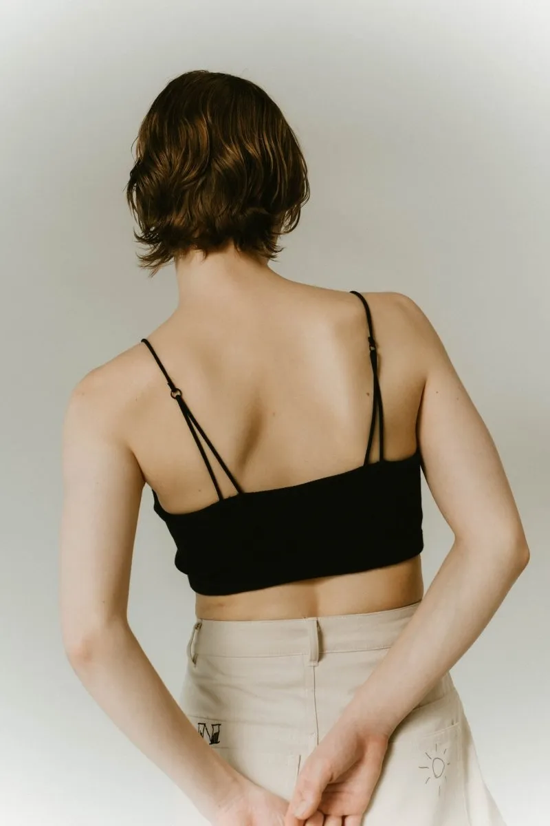 -On sale April 25th 21:00- front design bra top/2color