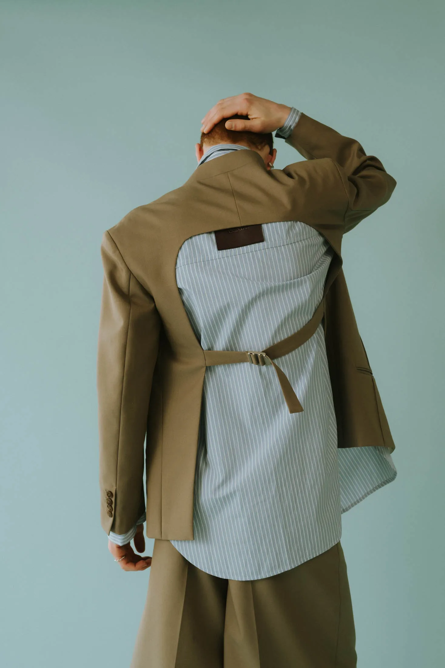 -On sale April 25th 21:00- label over shirt(unisex)/3color