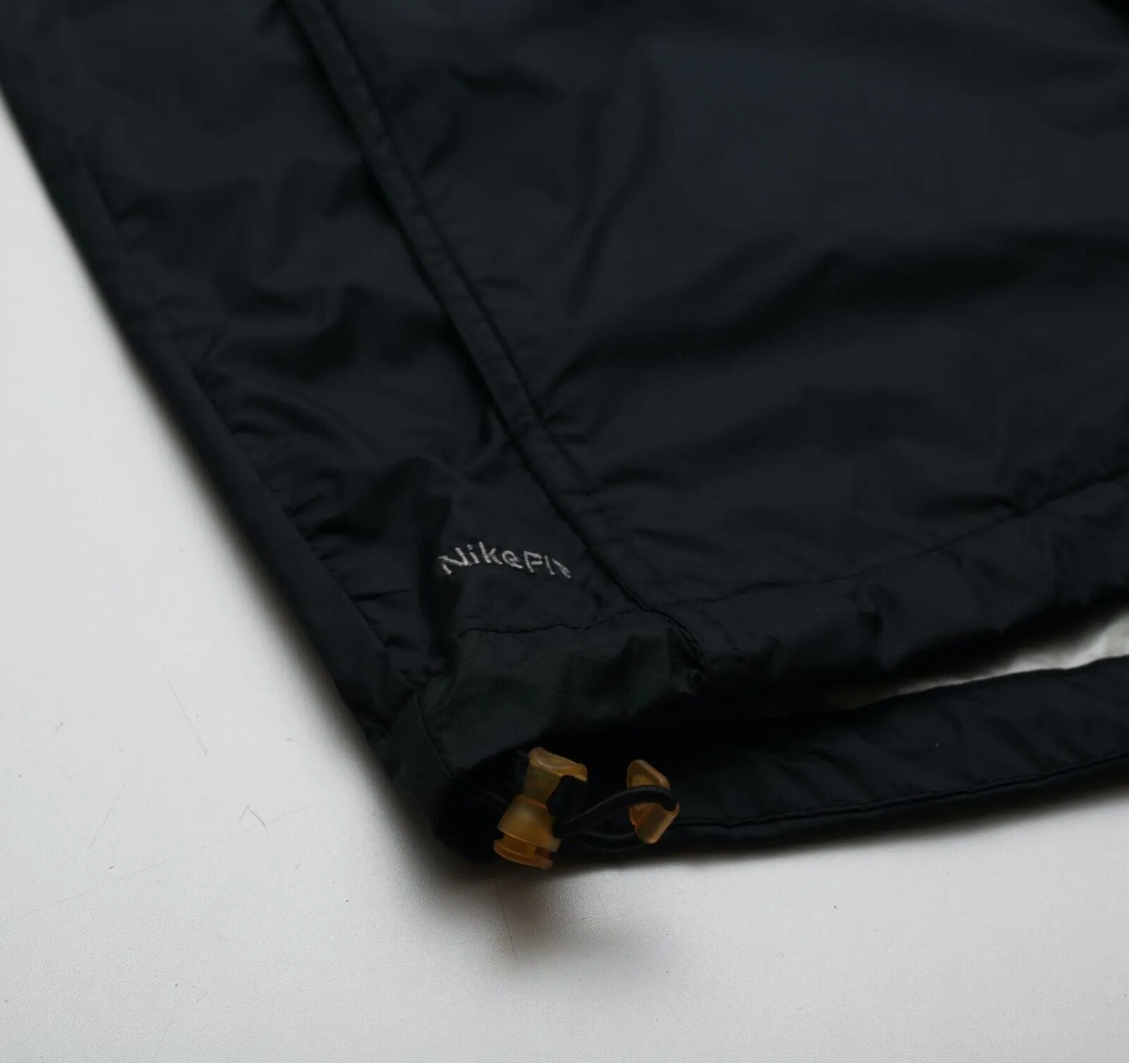 2006/08 Manchester United Vintage Nike Football Hooded Rain Jacket (M)