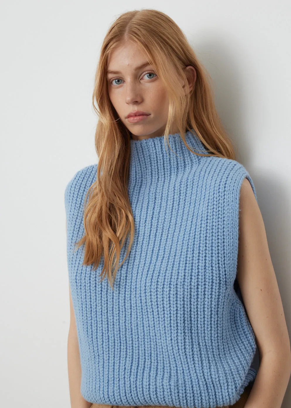 Alpaca Blend Half Neck Vest