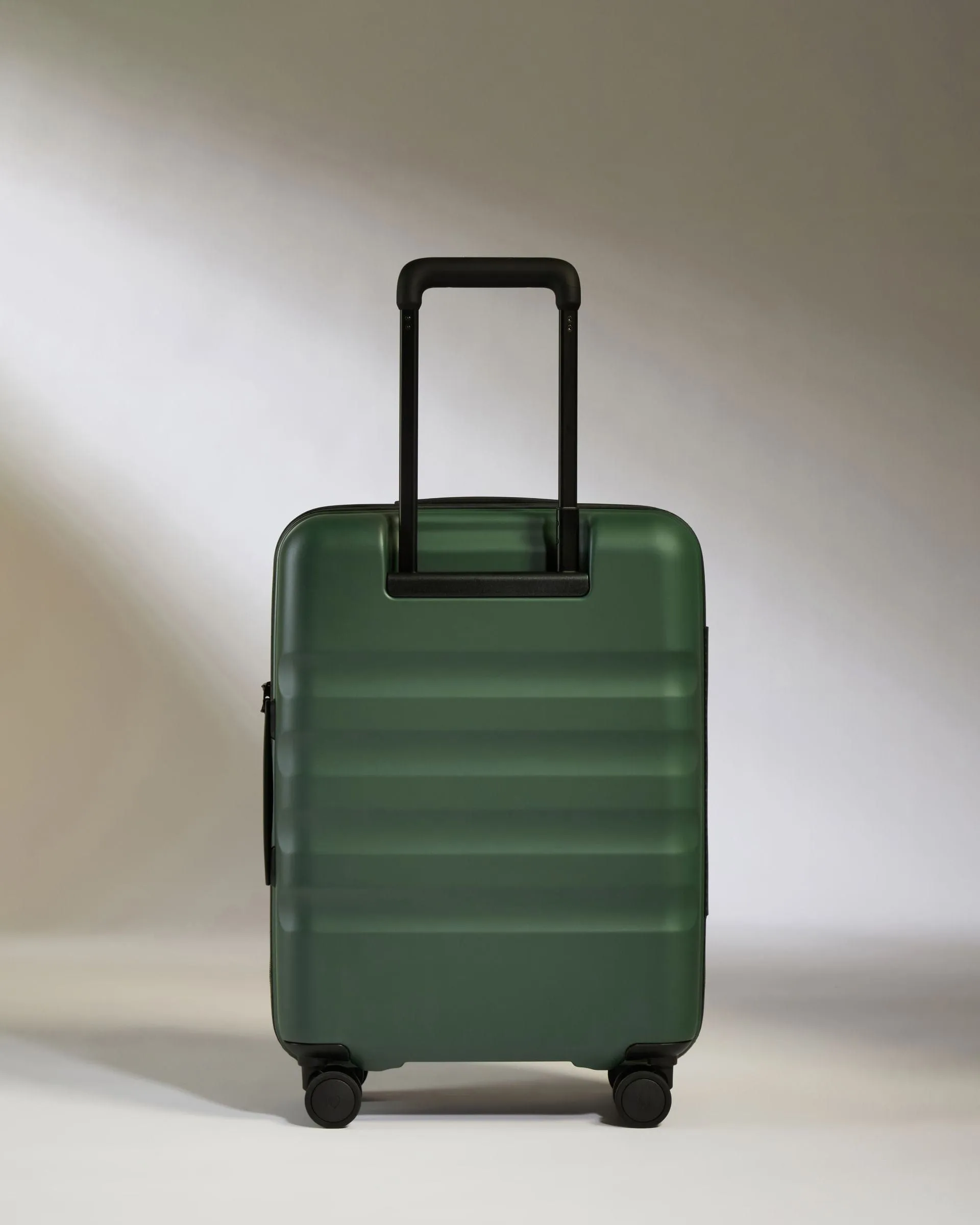 Cabin Suitcase in Antler Green - Icon Stripe