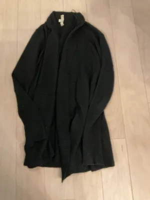 {{ClientCode}} BLACK LOVESTITCH OPEN CARDIGAN, M