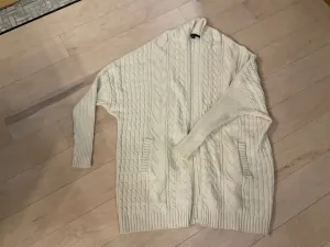 {{ClientCode}} CREAM CYRUS CARDIGAN, XL