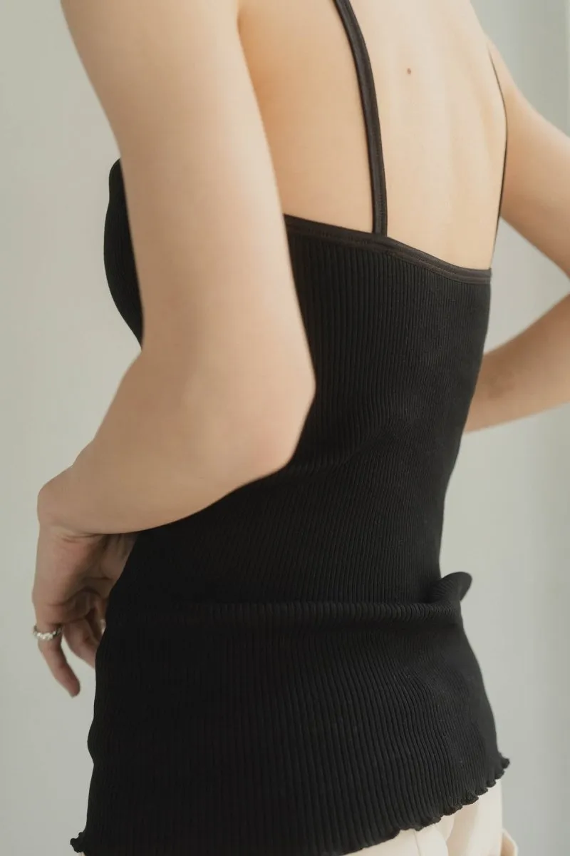 cup in vneck camisole/2color