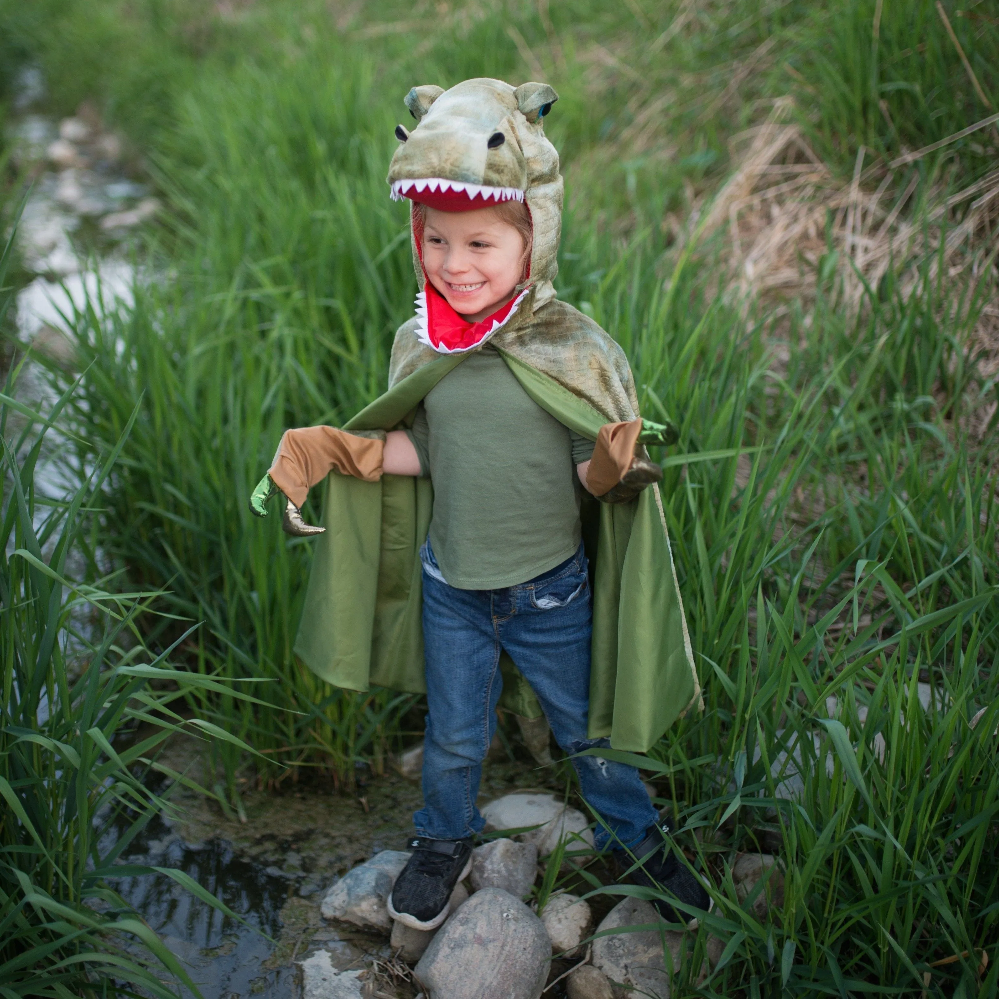 Great Pretenders Grandasaurus T-Rex Cape with Claws