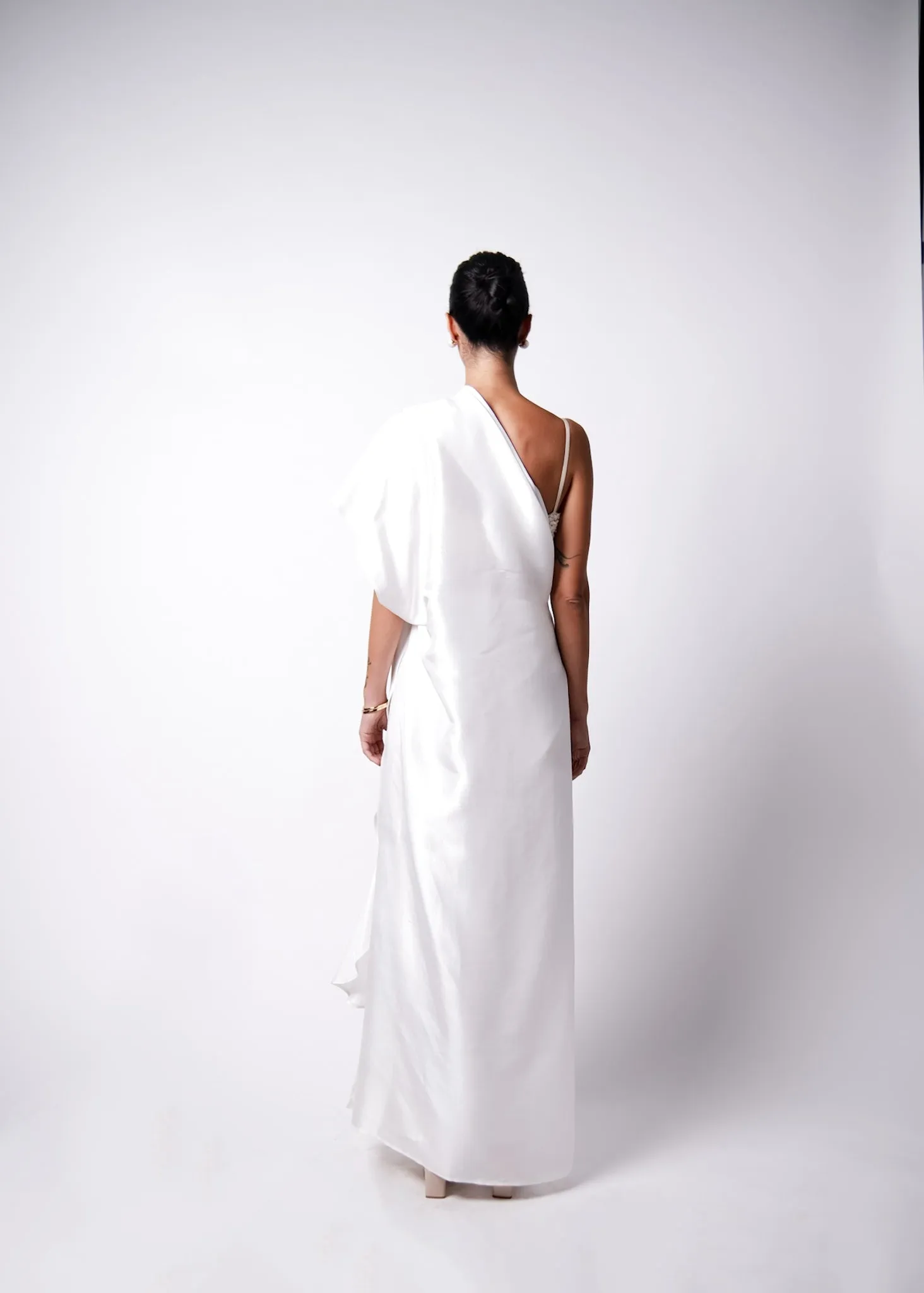 Iris Bustier with Cape Sari