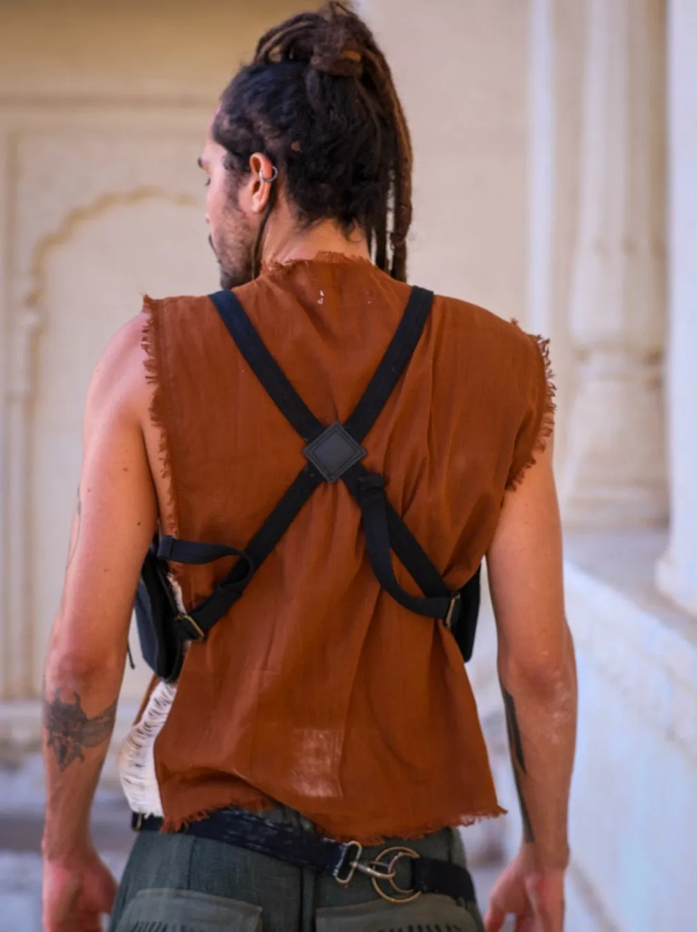 Konyak Vest