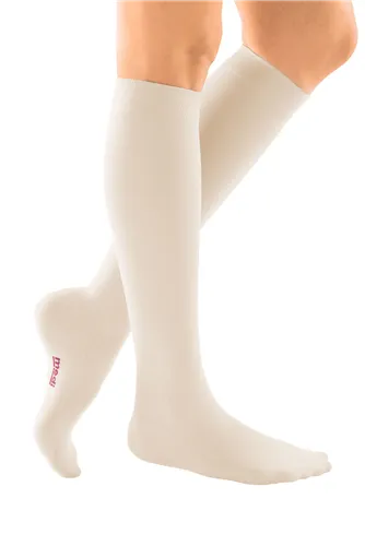 Medi Comfort 15-20mmHg Closed Toe Calf Length