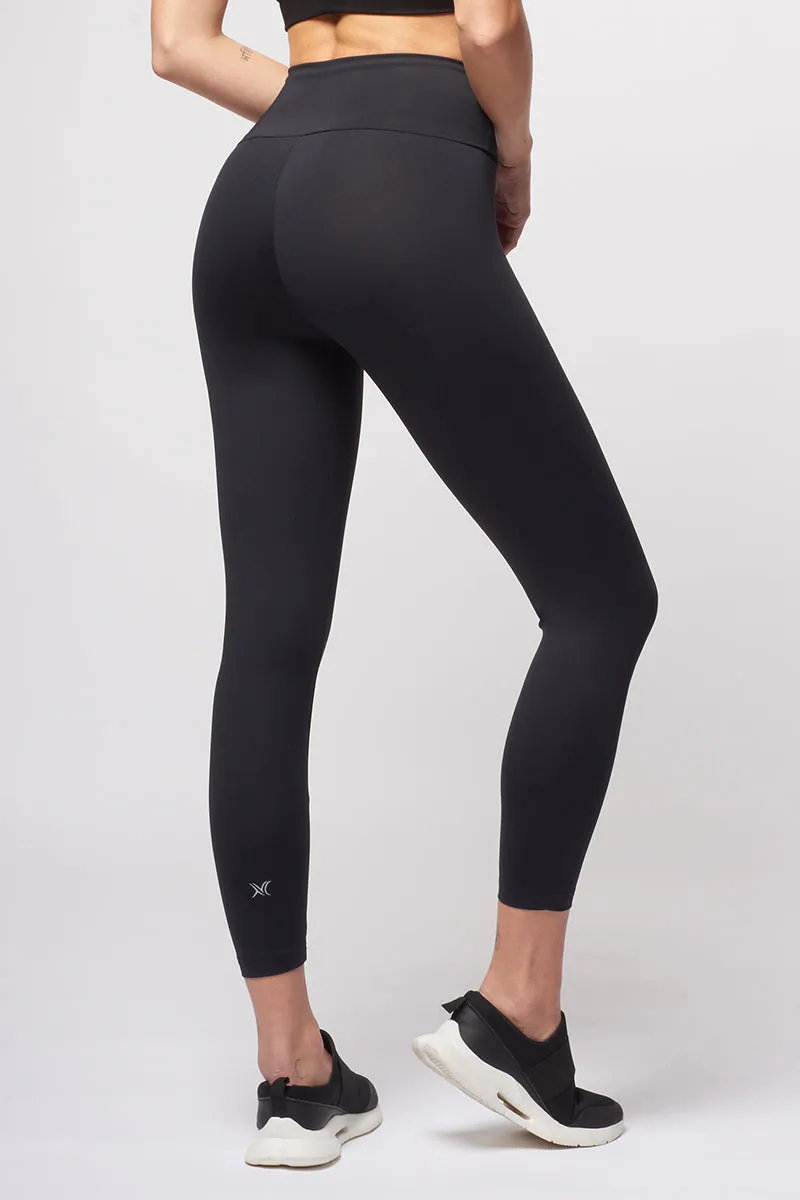 Medium Compression 7/8 Leggings with High V Waist Black