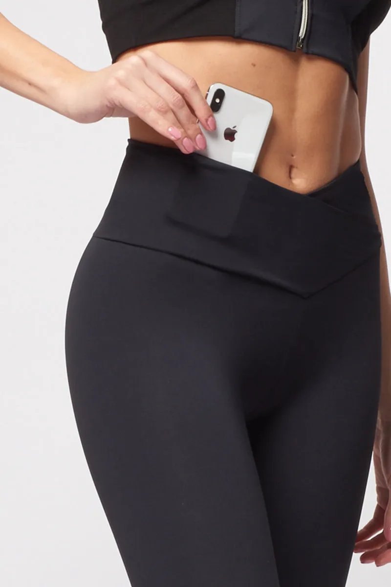 Medium Compression 7/8 Leggings with High V Waist Black
