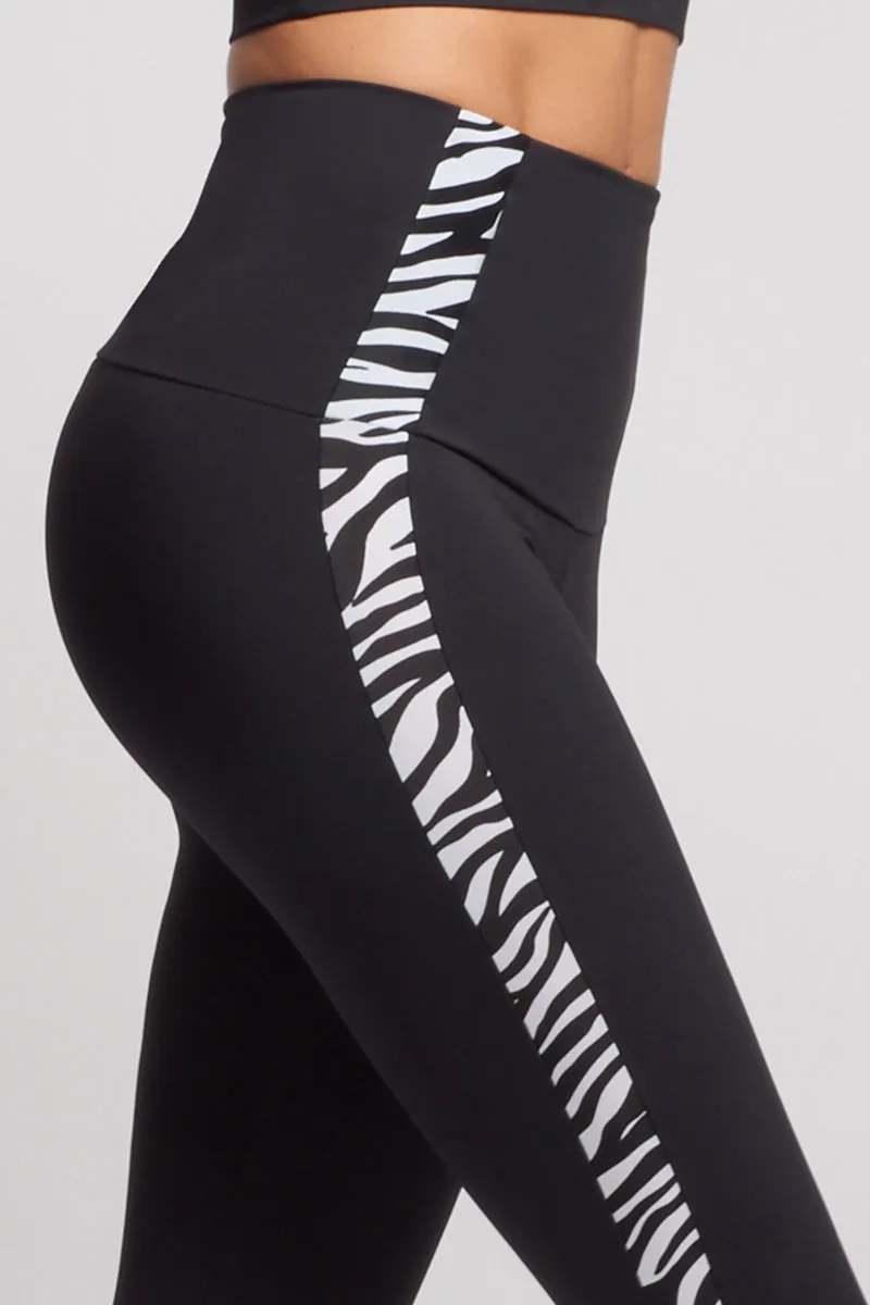 Medium Compression 7/8 Waisted Leggings with Zebra Inset