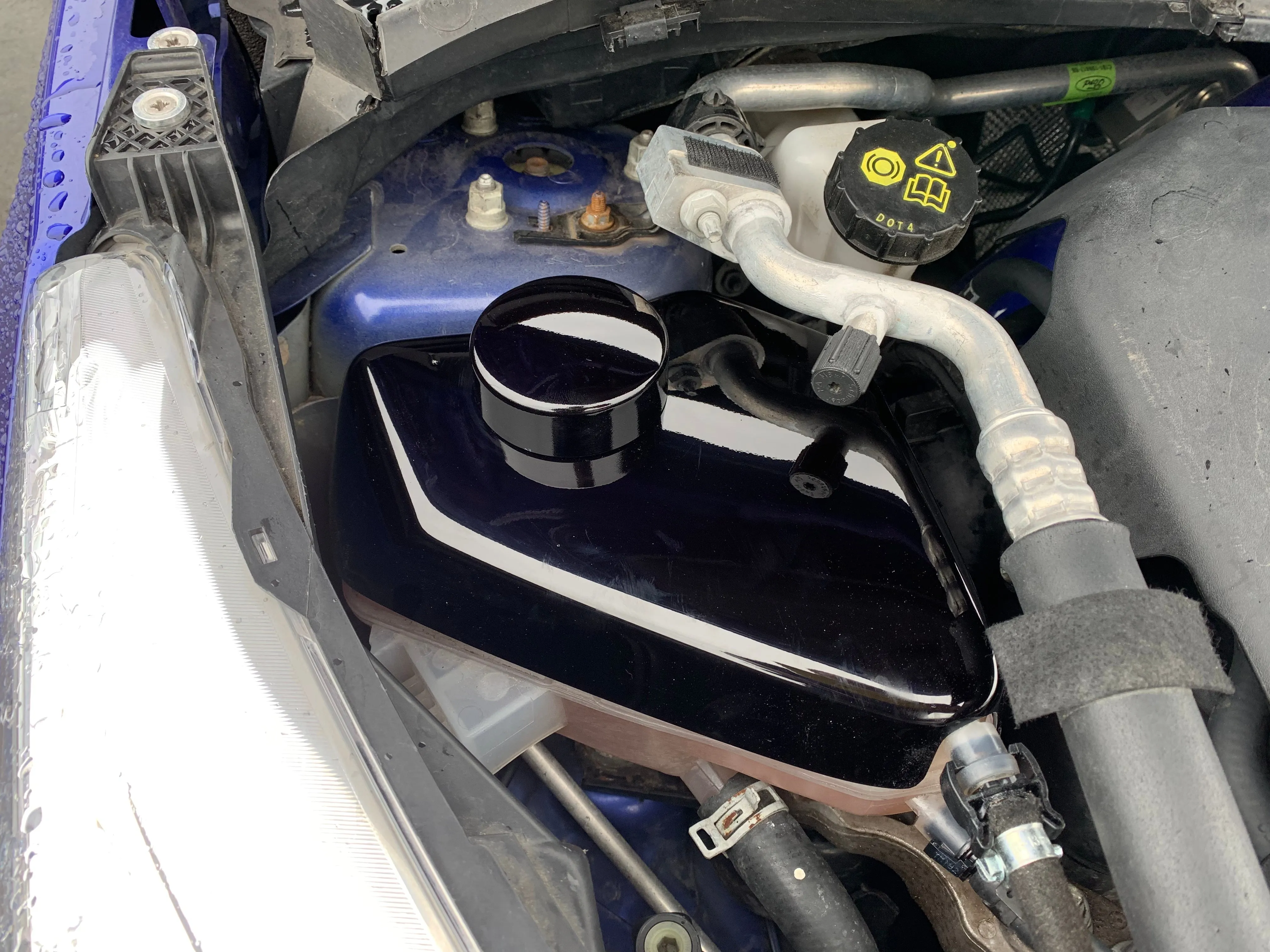 Proform Coolant Tank Cover (various colours) - Mk7/7.5 Ford Fiesta